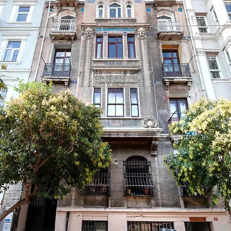 Historic Elegance With A Bosphorus Gaze