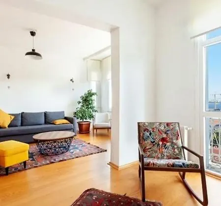 Historic Elegance With A Bosphorus Gaze Daire İstanbul