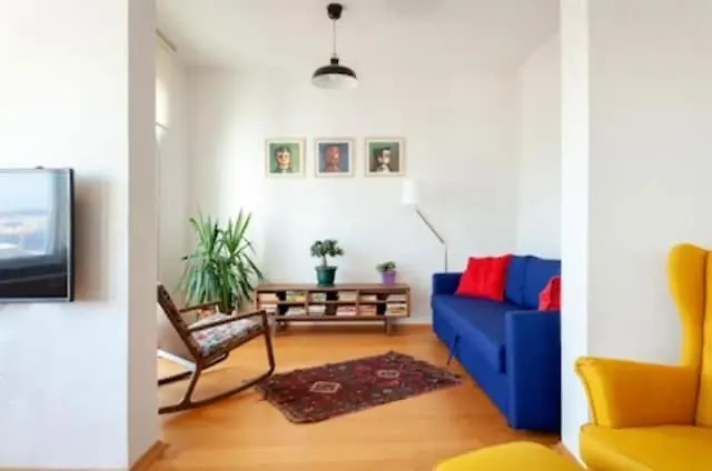 Historic Elegance With A Bosphorus Gaze 公寓 *