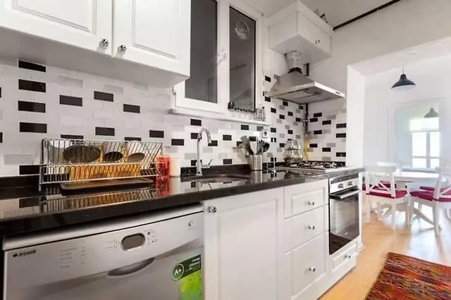 Historic Elegance With A Bosphorus Gaze 伊斯坦布尔