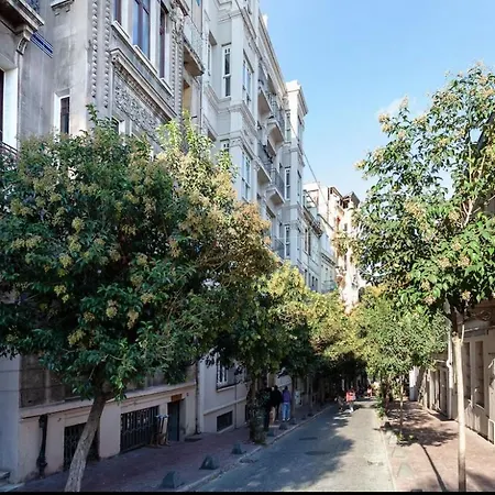 Historic Elegance With A Bosphorus Gaze